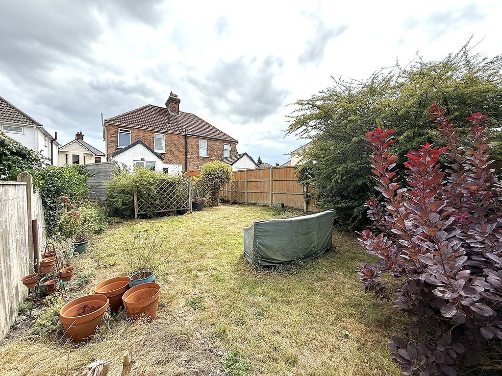Property photo 2 of 24