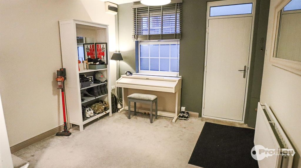 Property photo 3 of 18 Img_9086.Jpg