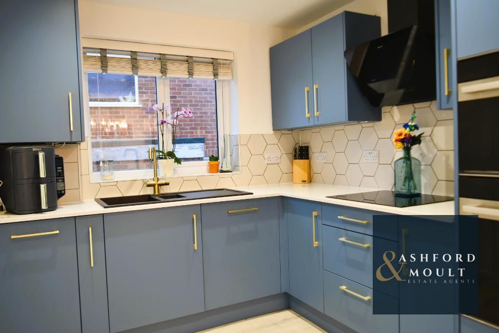 Property photo 3 of 39 Photo Editor For Marketing  (96).Png