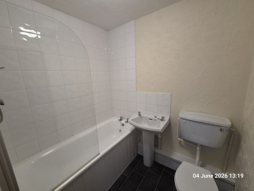 Property photo 3 of 8 20260604_131941