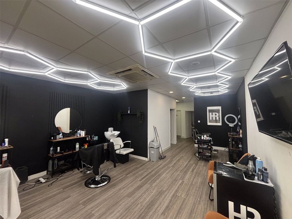 Property photo 2 of 5 Picture No. 01