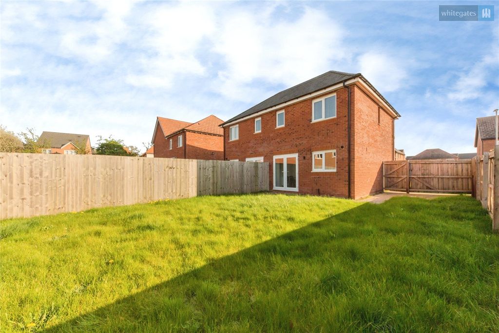 Property photo 2 of 17 Picture No. 29