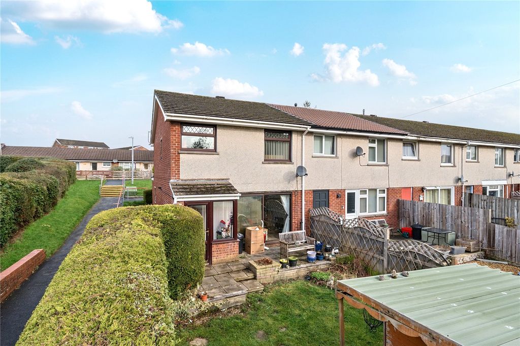 Property photo 1 of 18 Picture No. 01