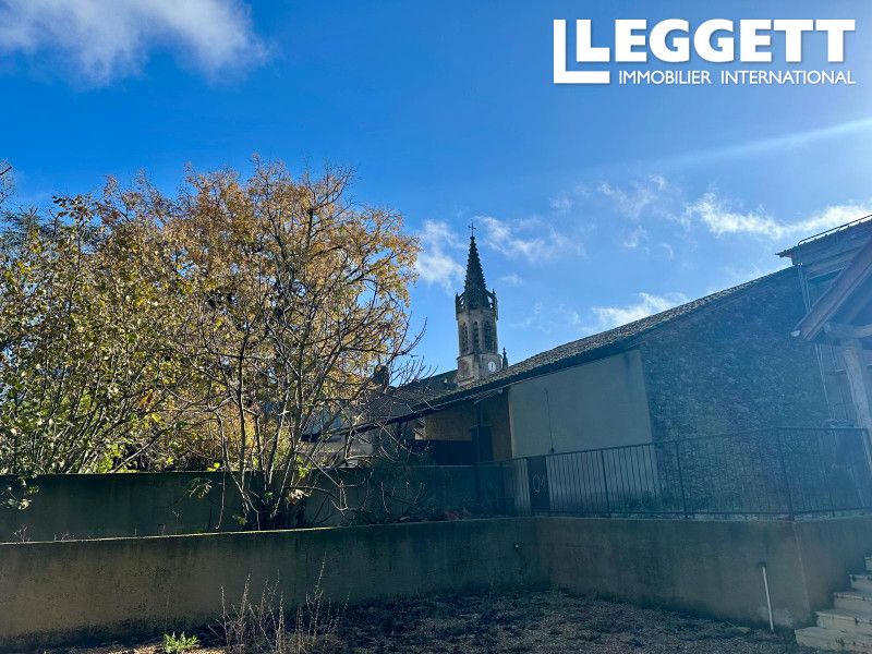 Property photo 3 of 10