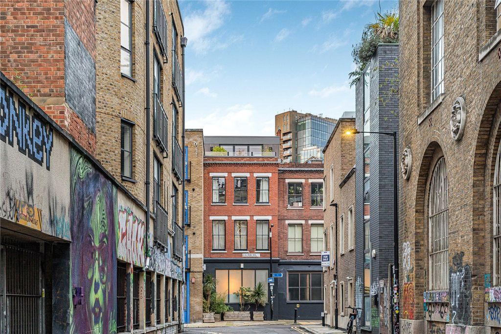 Property photo 2 of 31 Picture No. 70