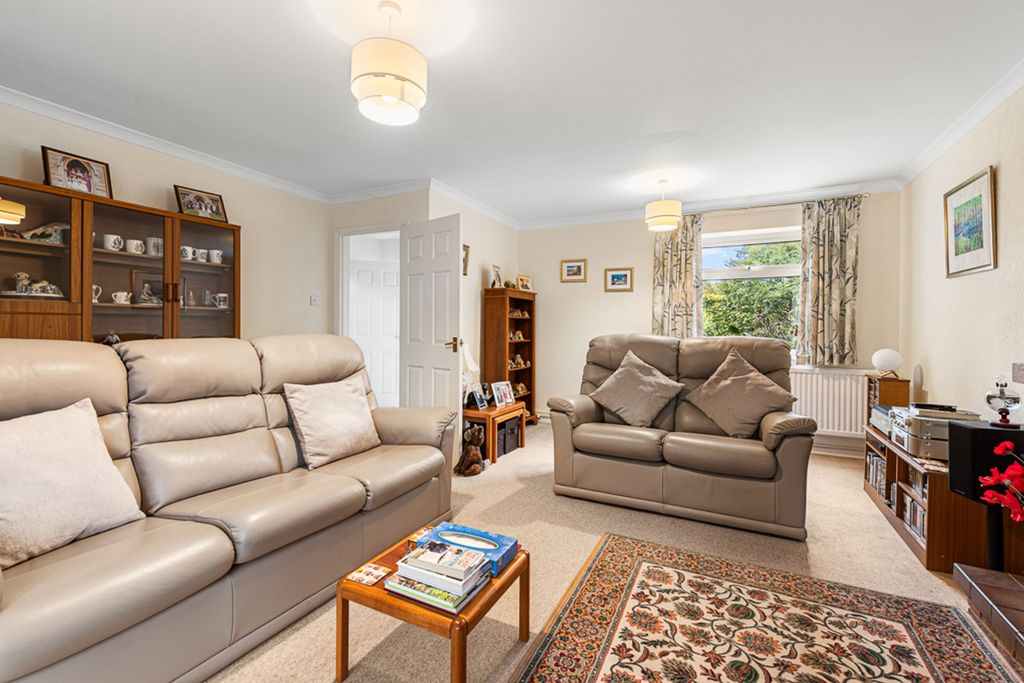 Property photo 3 of 15