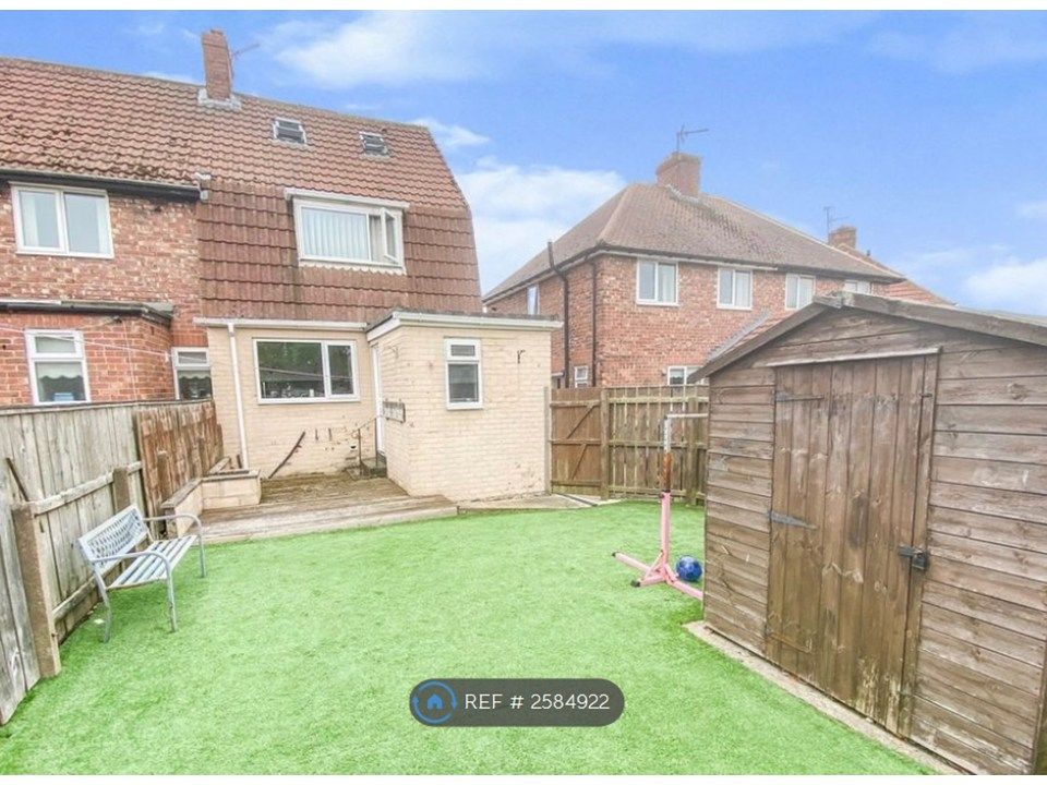 Property photo 1 of 21