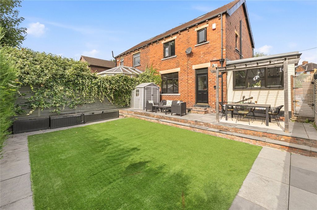 Property photo 2 of 12 Picture No. 09