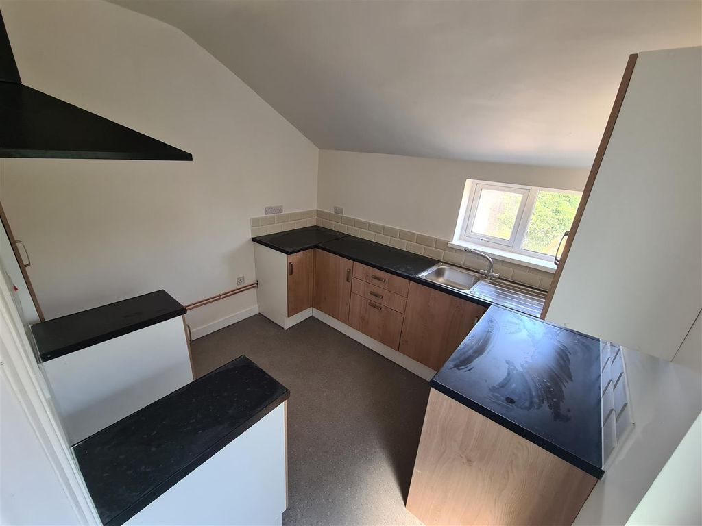 Property photo 2 of 13 3.Jpg