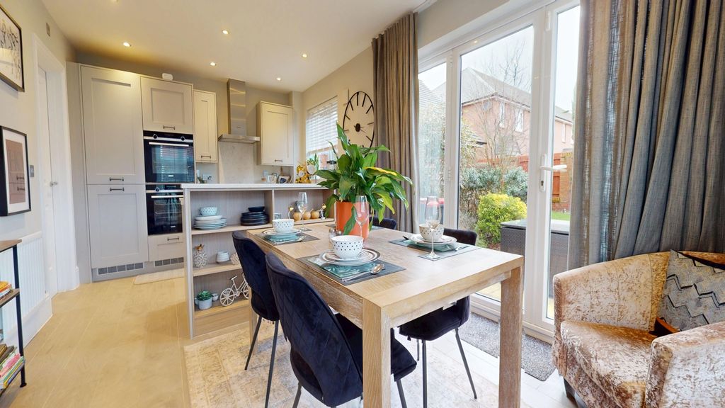 Property photo 3 of 21 4907704