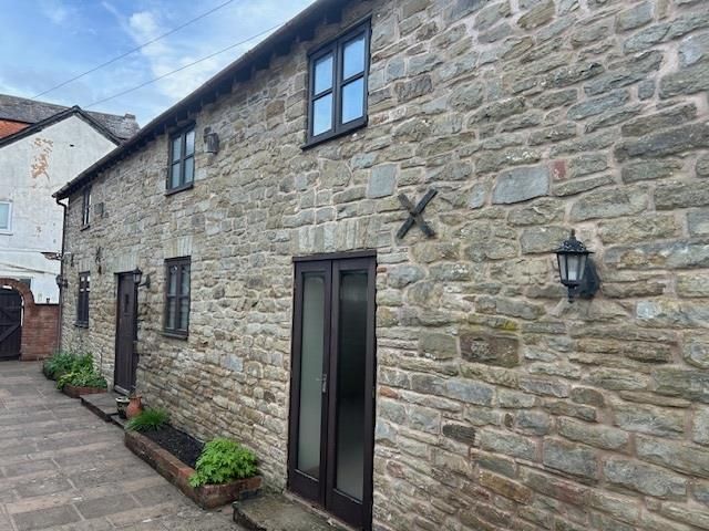 Property photo 1 of 4 External View