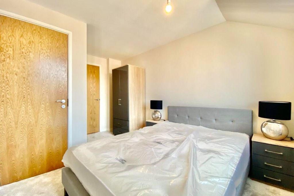 Property photo 3 of 6 Picture No. 02