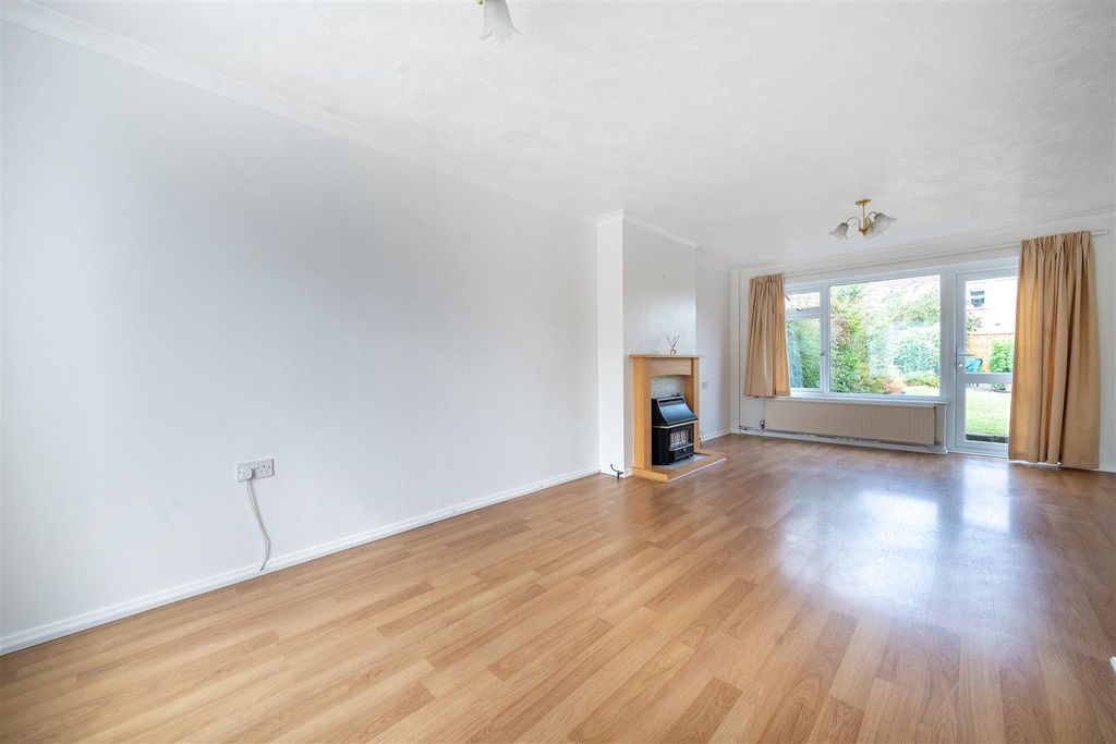 Property photo 2 of 9 1347629-7-68B81Ae2686c1.Jpg