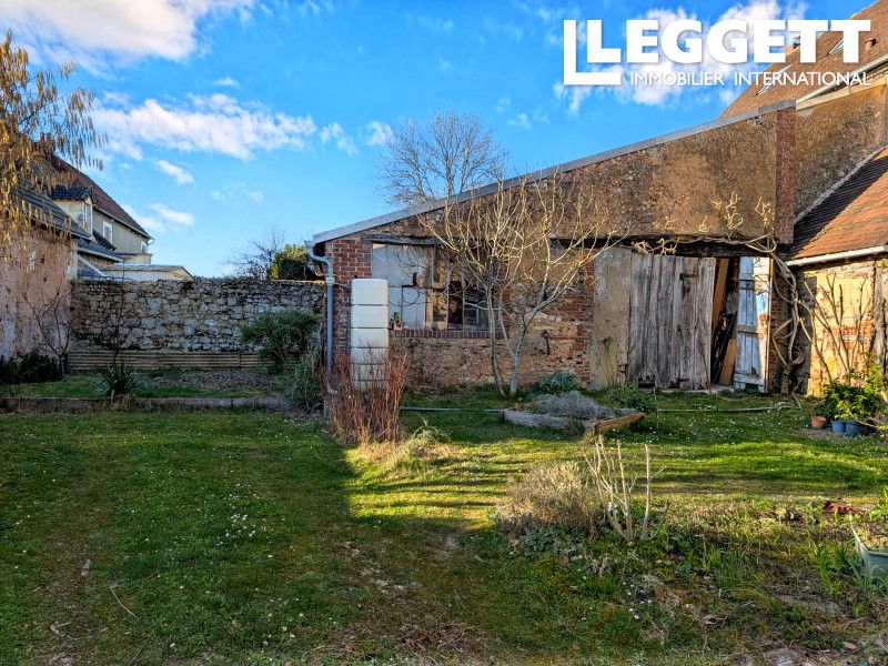 Property photo 2 of 10