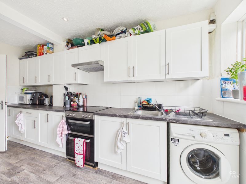 Property photo 1 of 15 Photo 21