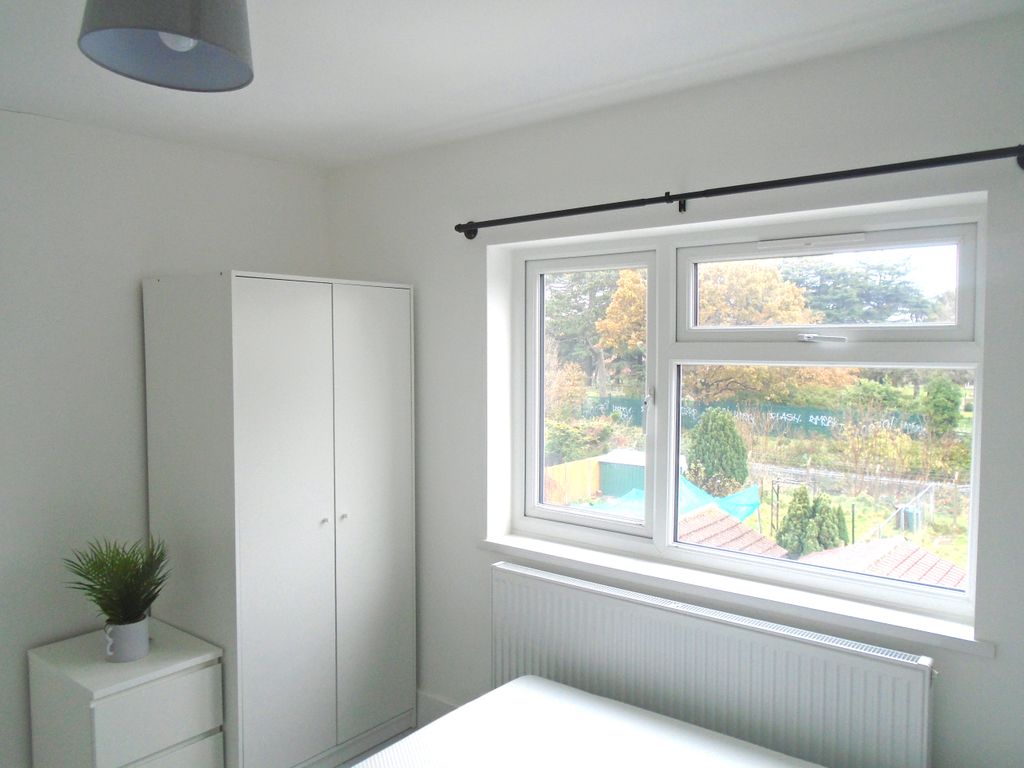 Property photo 1 of 3