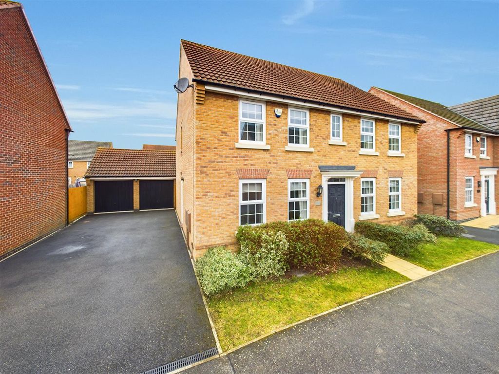 Property photo 1 of 35