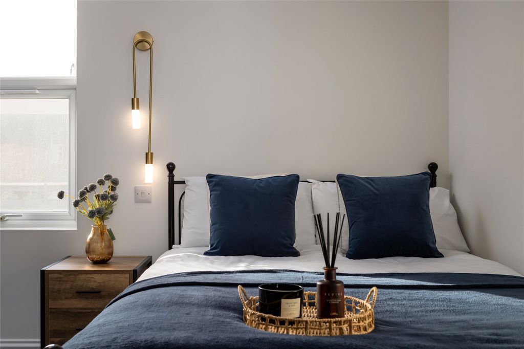 Property photo 2 of 13 Picture No. 10