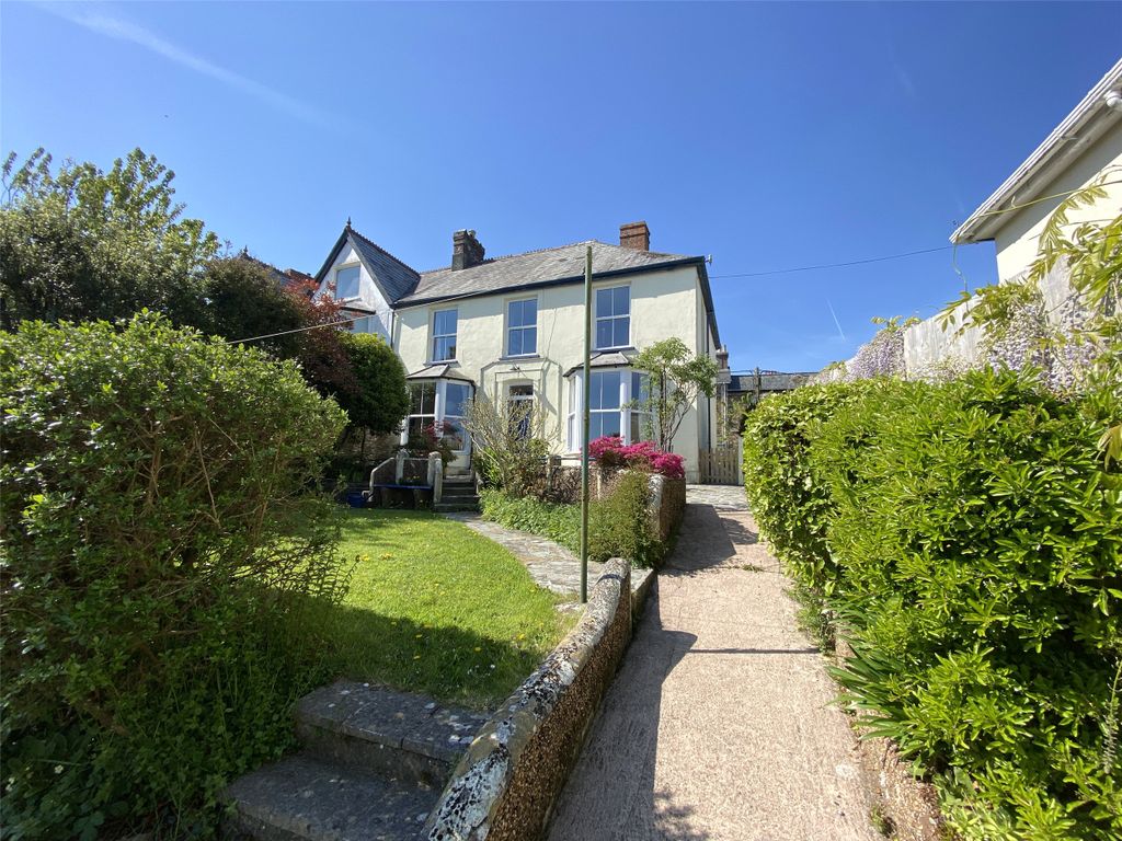 Property photo 1 of 21 Picture No. 01