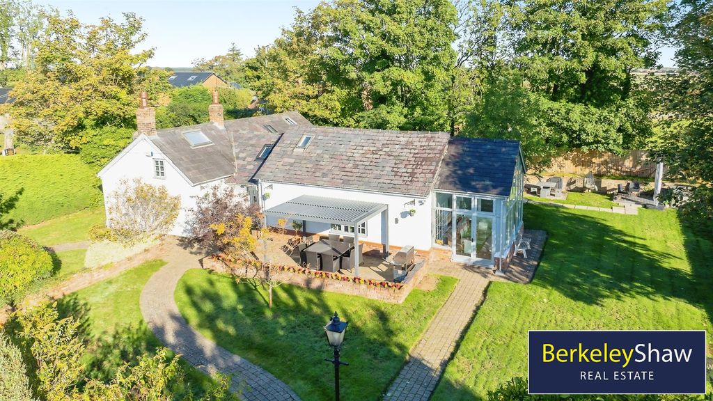 Property photo 2 of 37 Fe429Fcb-Church 20View 20Cottage-3.Jpg