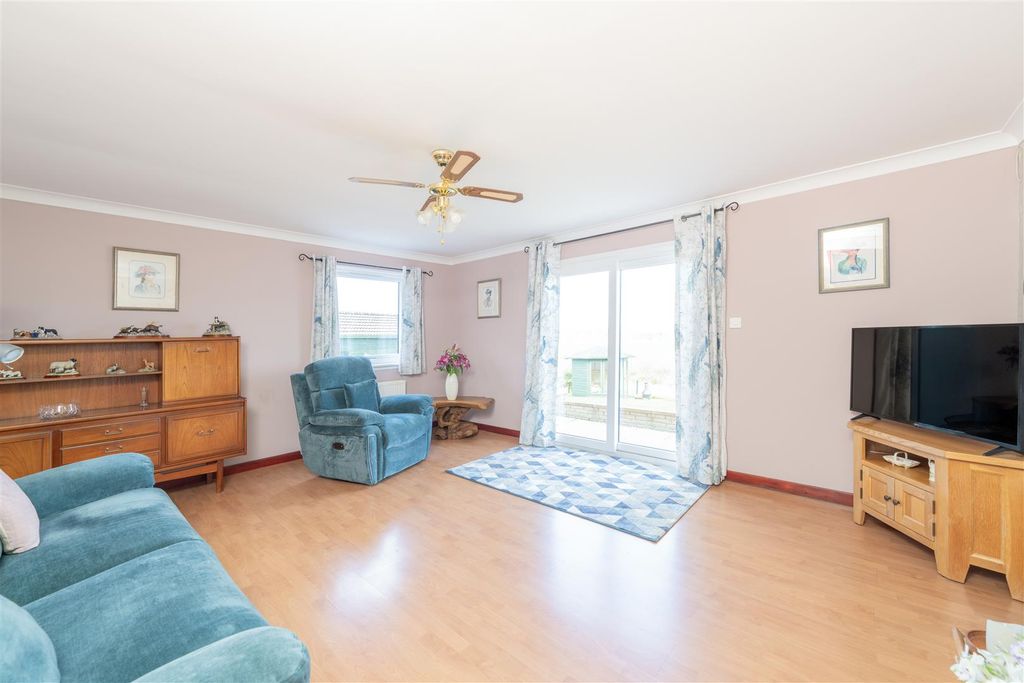 Property photo 3 of 23 Seasons_4_Teapot_Bank-4.Jpg