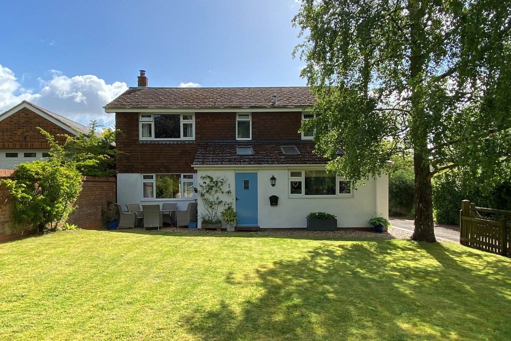 Property photo 1 of 14