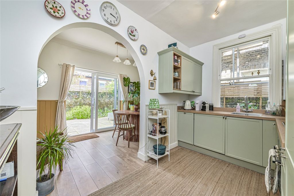 Property photo 1 of 14 Kitchen