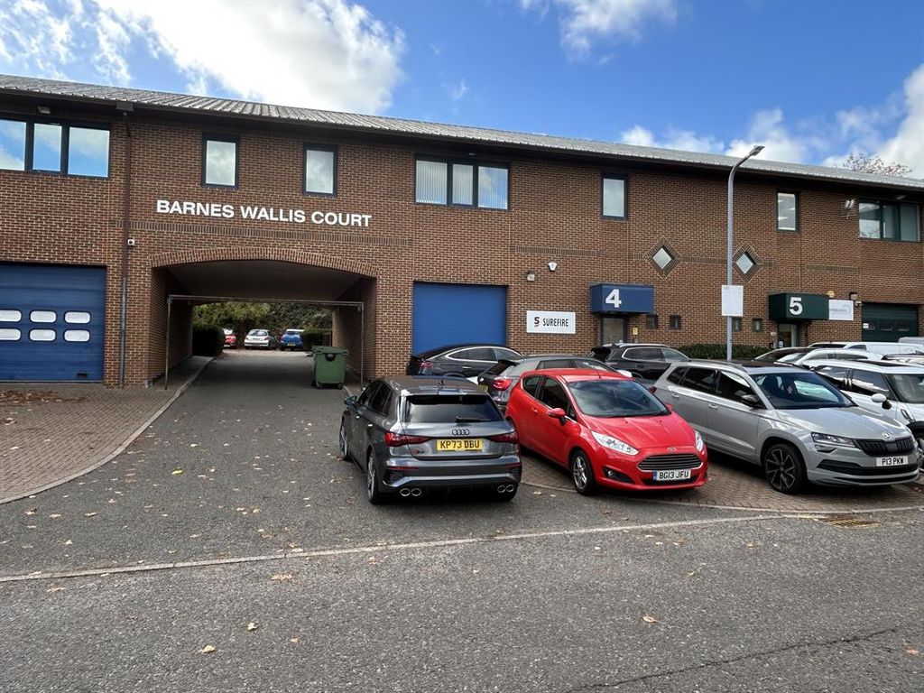 Property photo 1 of 2 Photo