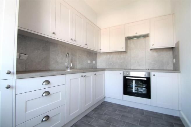 Property photo 2 of 6 6290_Tnl140055_L_Img_01_0000_Max_656x437.Jpg