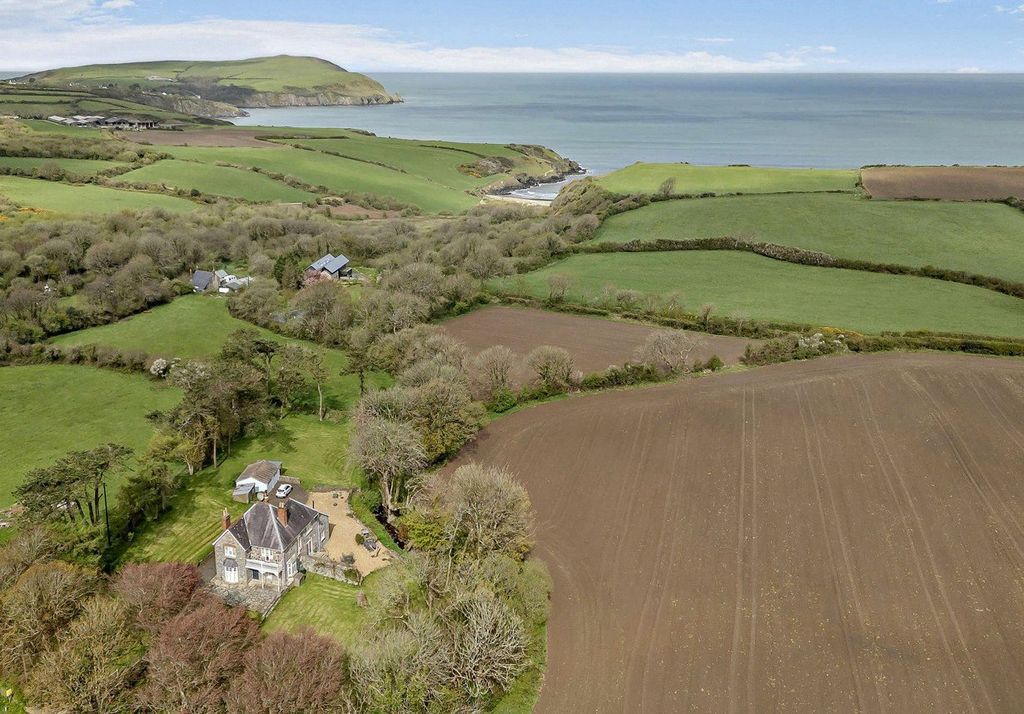 Property photo 1 of 36 Aerial