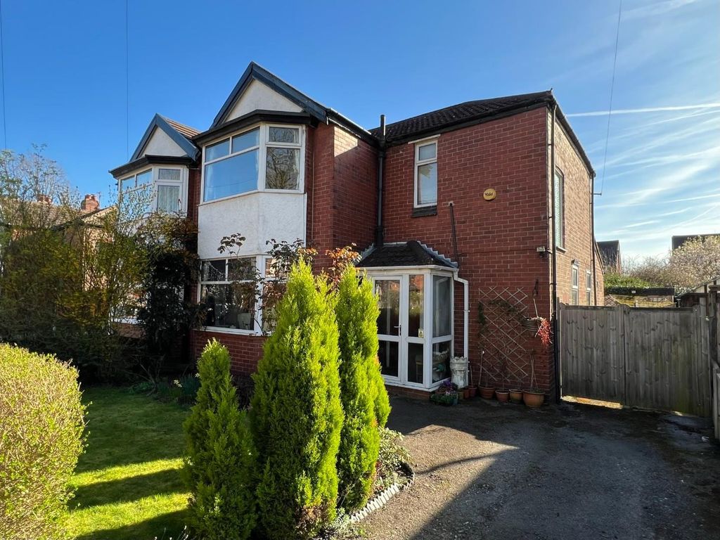 Property photo 1 of 28