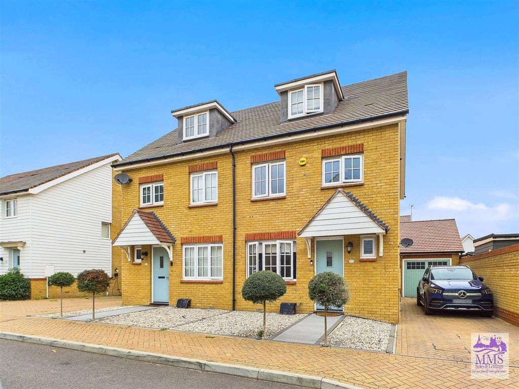 Property photo 2 of 26 Cam04098G0-Pr0117-Still012.Jpg