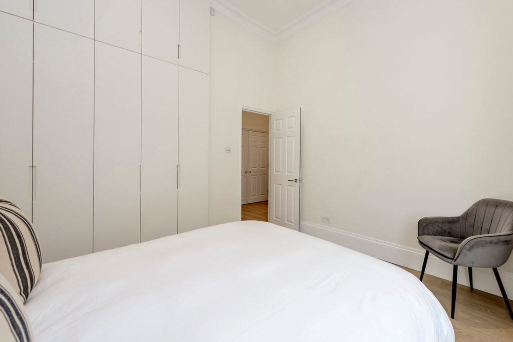 Additional image 10 of 1 bed flat for saleQueens Gate Terrace, South Kensington SW7
