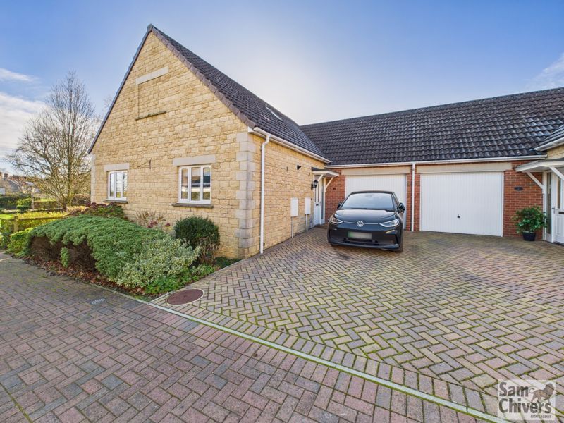 Property photo 1 of 24 Photo 1