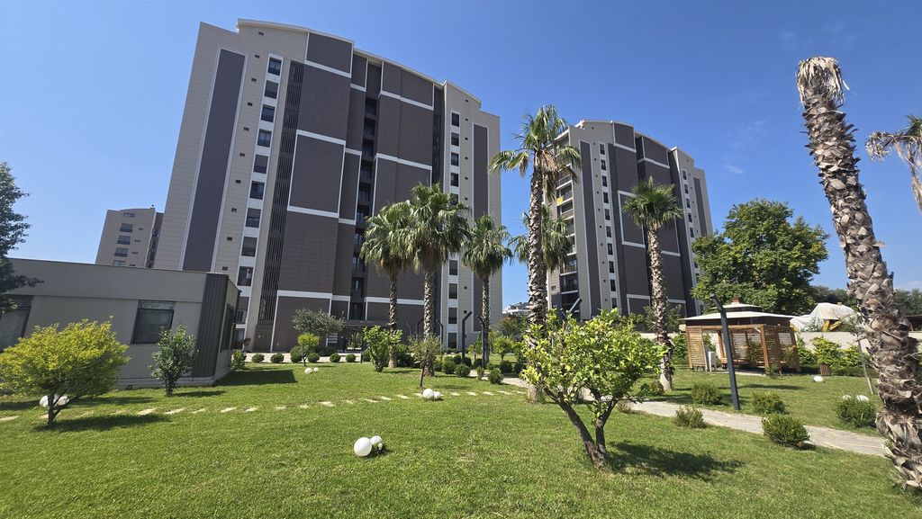 Property photo 1 of 16 City View Apartment For Sale In Antalya - A Modern Complex In Altintas