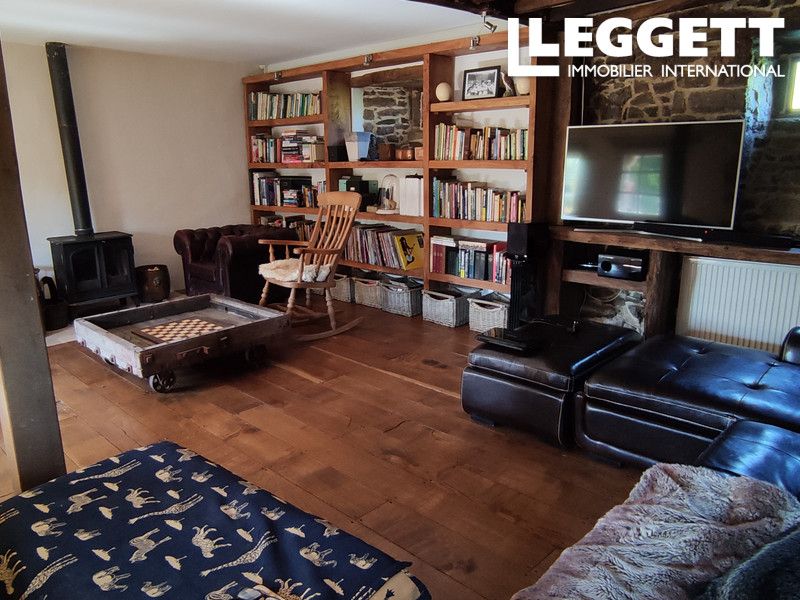 Property photo 2 of 10