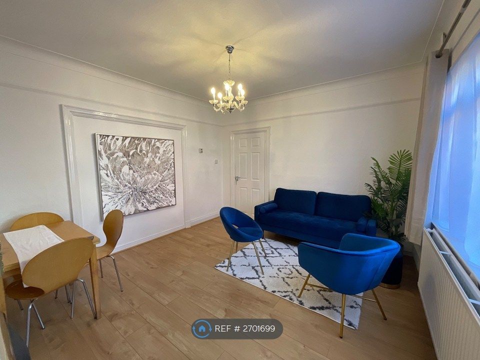 Property photo 2 of 3