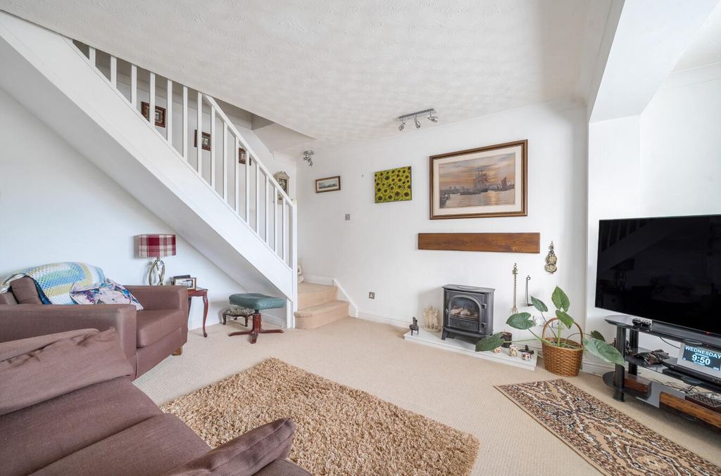 Property photo 2 of 13 1369138-8-68F89F89Cf74E.Jpg