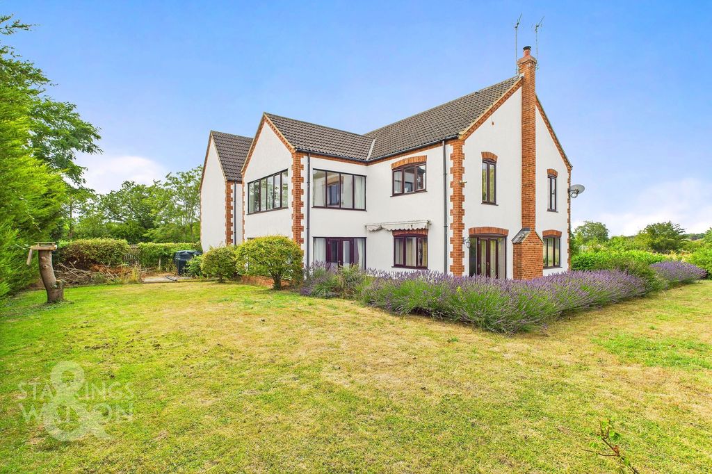 Property photo 1 of 39