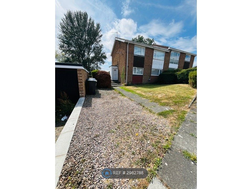 Property photo 1 of 4