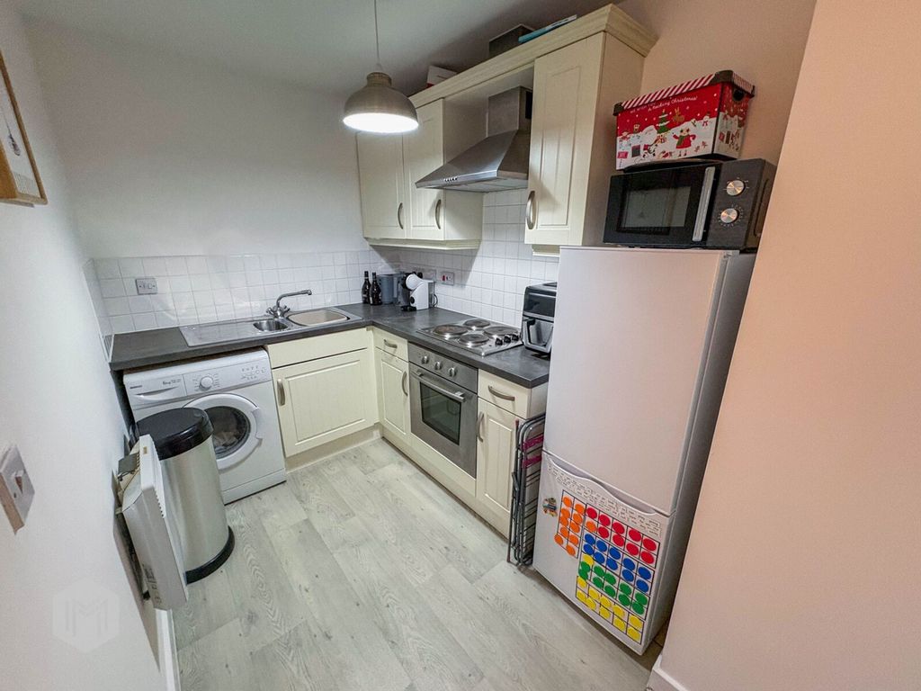 Property photo 3 of 12 Picture No. 04
