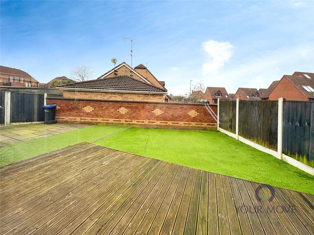 Property photo 3 of 9 Rear