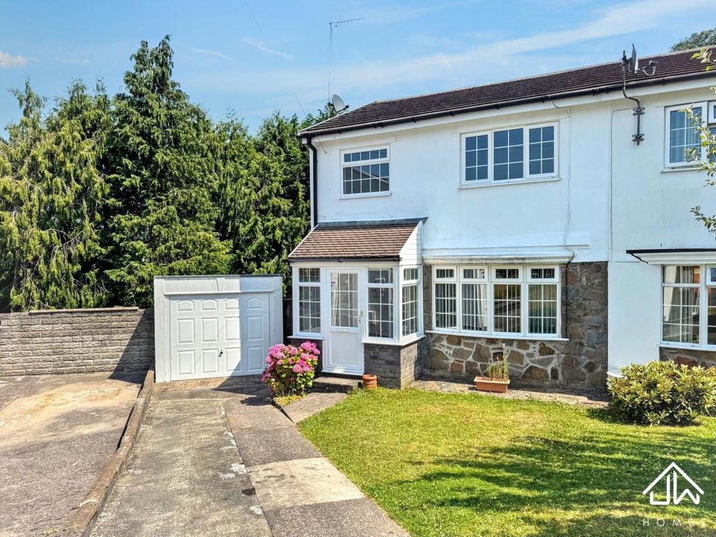 Property photo 1 of 12 Ext