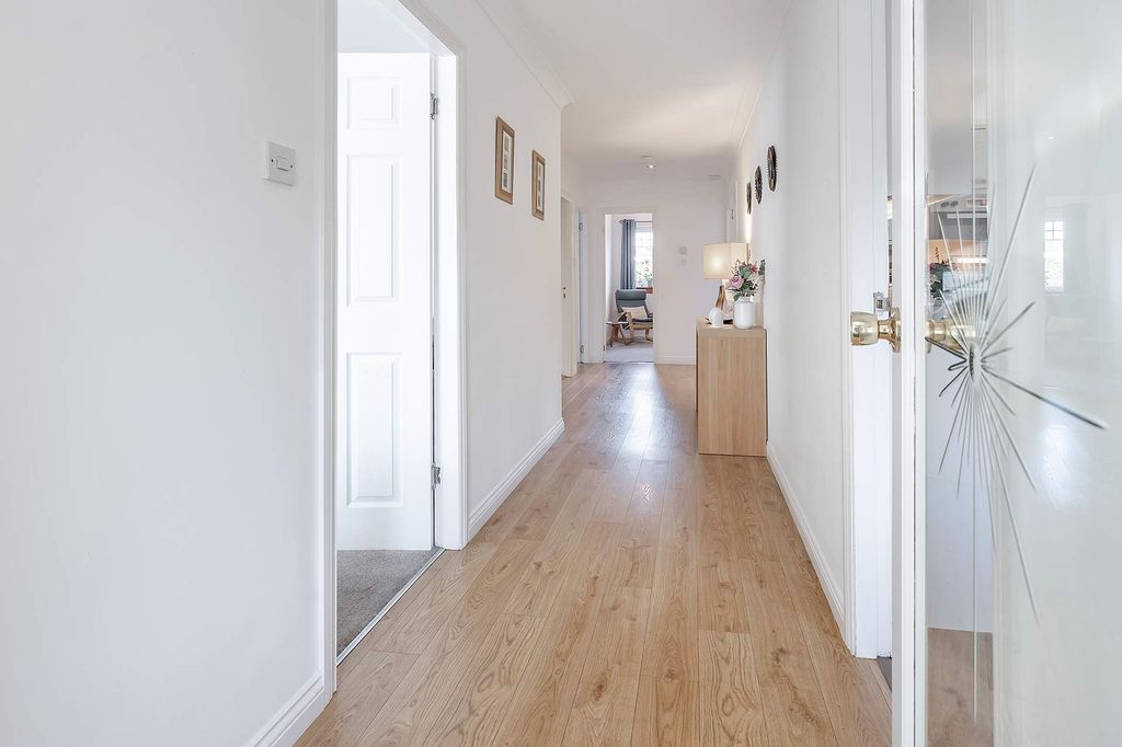 Property photo 3 of 29 Hallway