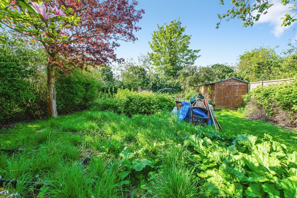 Property photo 3 of 17