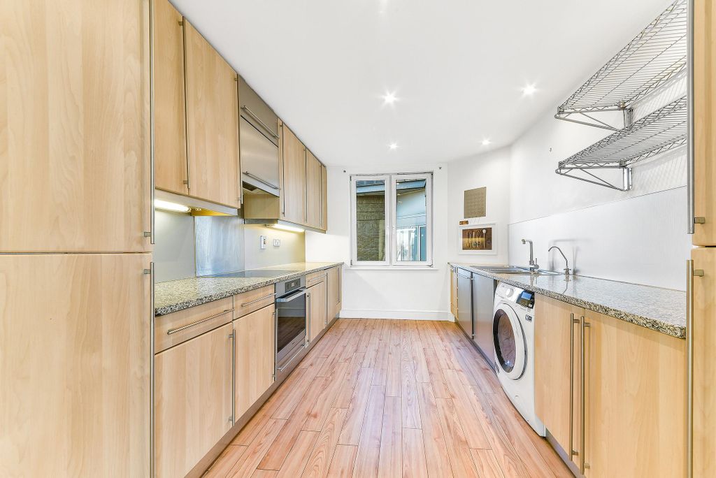 Property photo 2 of 12 Image