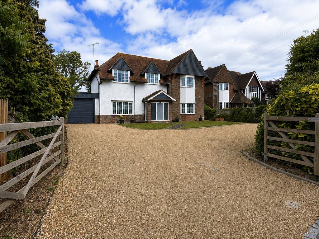 Property photo 1 of 30