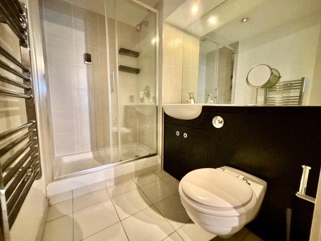 Property photo 3 of 7 Picture No. 18