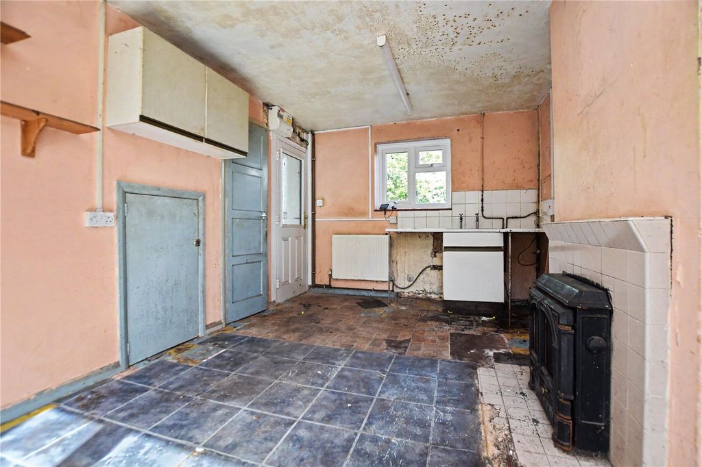 Property photo 3 of 20 Picture No. 10