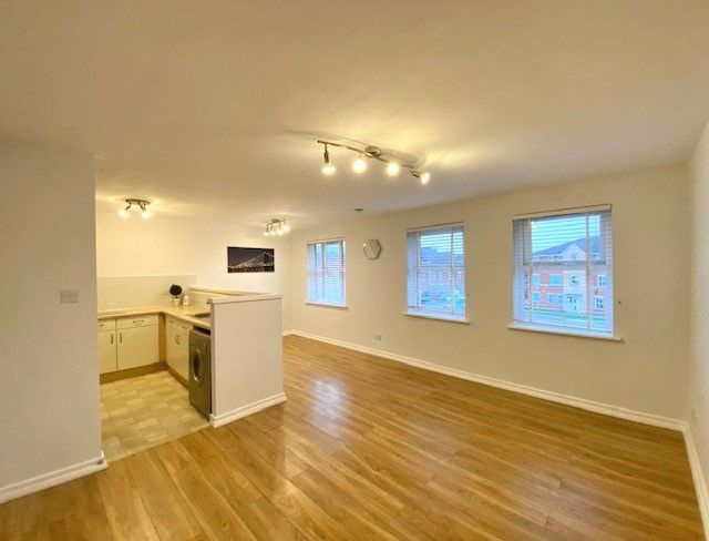 Property photo 2 of 12